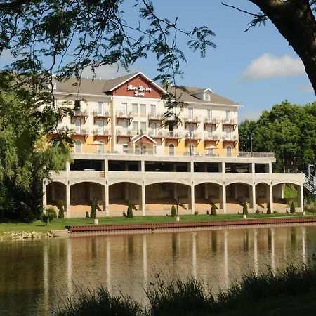 Marv Herzog Hotel-3