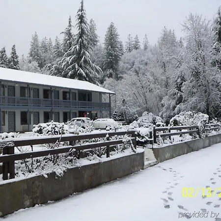Gold Country Inn-3