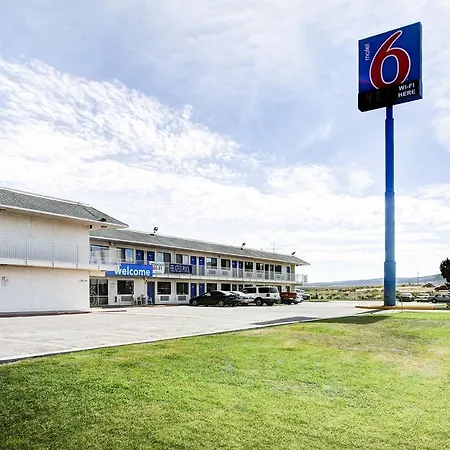 Motel 6 Wells-2
