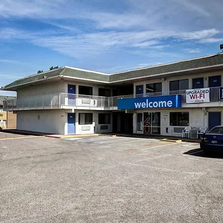 Motel 6 Wells-3