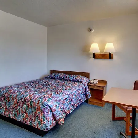 Rodeway Inn Fort Smith I-40-3