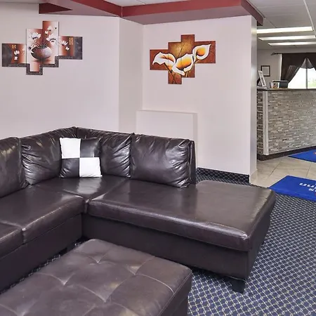 Red Coach Inn & Suites Grand Island-3