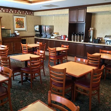 Country Inn & Suites By Radisson, Newark, De-3