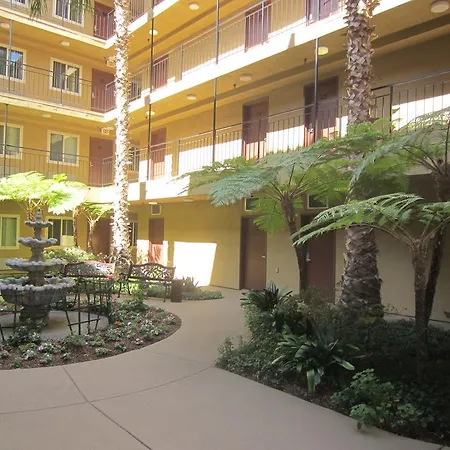 Quality Inn San Diego Downtown North-2