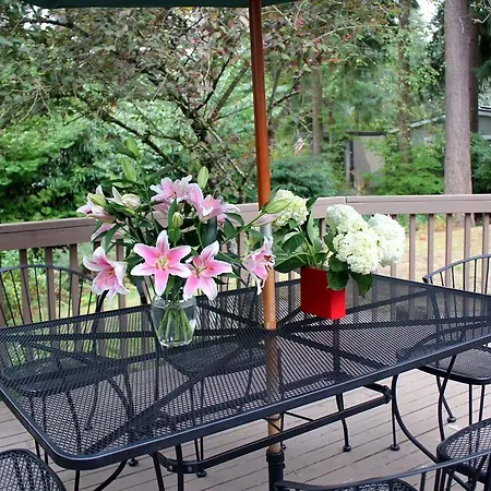 Lake Hills Guesthouse-3