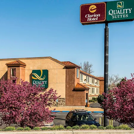 Clarion Hotel & Conference Center Colorado Springs-2