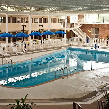 Garden Hotel And Conference Center-2