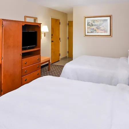 Americas Best Value Inn Moline-3