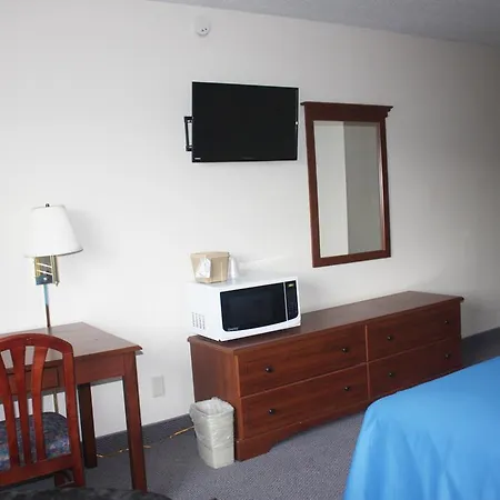 Main Street Lodge And Suites-3