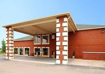 Rodeway Inn & Suites East Interstate 44-3