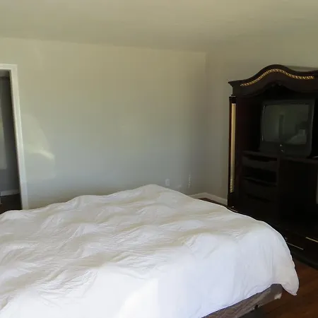 Roulette Motel-2