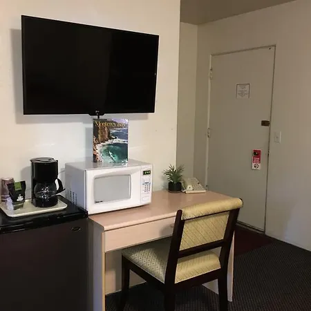 Old Marina Inn-2