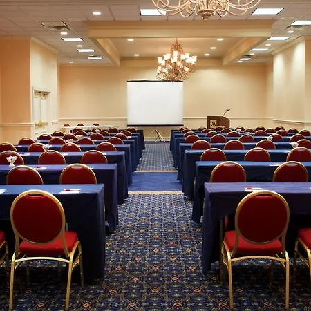 Jackson Downtown Convention Center Hotel-3