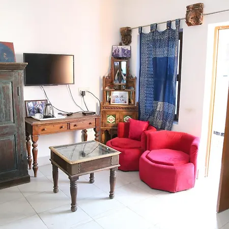 Yogis Guest House-3