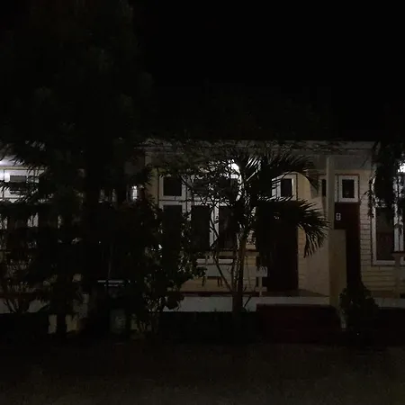 Primrose Hotel-2
