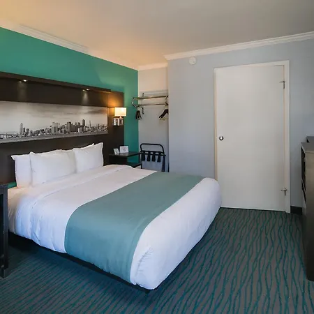 Days Inn By Wyndham San Francisco Downtown/Civic Cntr Area-2