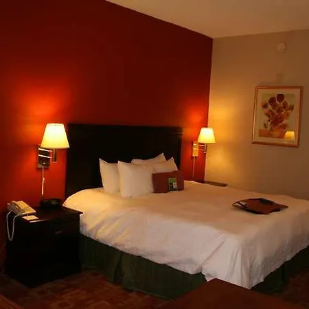 Rome Inn And Suites-2