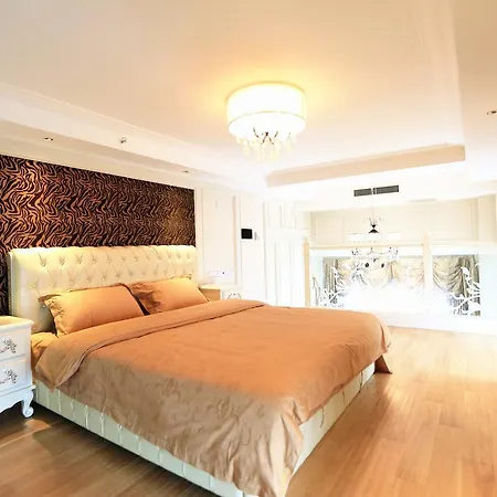 Qingdao Dubai Seven Star Duplex Seaview Apartment-3