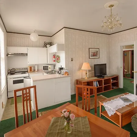 Nicholson House Inn & Spa-3