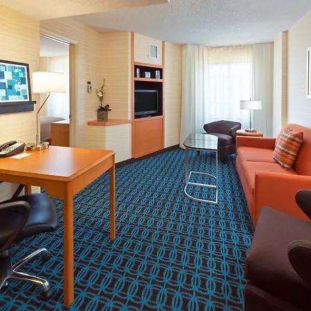 Fairfield Inn & Suites Denver Cherry Creek-3