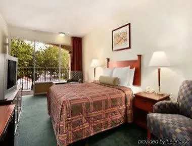 Hotel O Daylight Inn Elkhart I-90, In-2