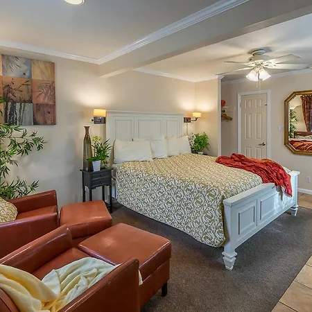 Beach House Inn-3