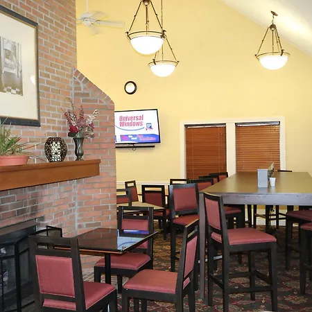 Fairbridge Inn & Suites - Akron Copley Township - West-2