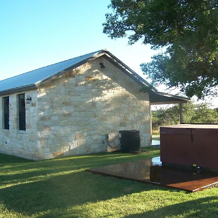 Breezy Hills Cottages - Hill Top Cottage-2