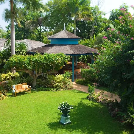 Sandals Inn All Inclusive - Couples Only (Adults Only)-2