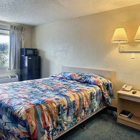 Motel 6 Palm Bay-2