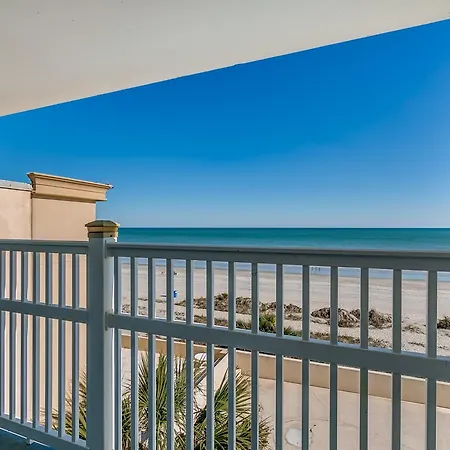 Beachcomber Inn & Suites-2