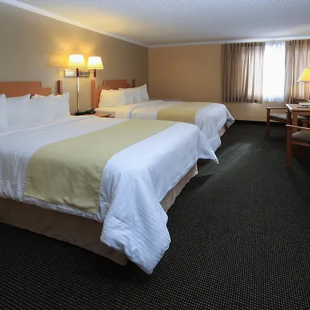 Yellowstone Pioneer Lodge-2