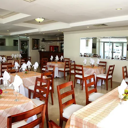 Hotel Los Jardines-2