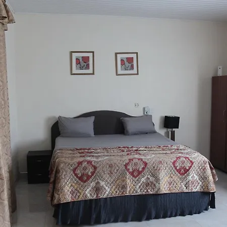 White Stone Lodge-2
