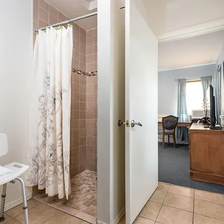 Wilshire Motel-3