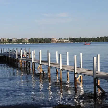 Okoboji Commons Hotel-3