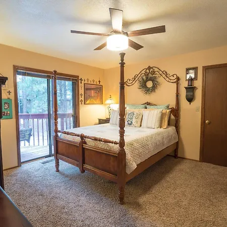 Whispering Pines Inn-2