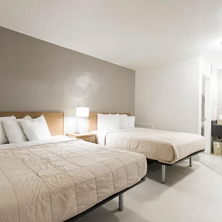 Little Suites Provo Extended Stay-2