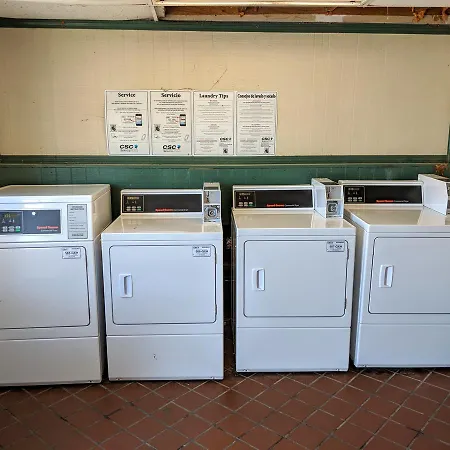American Quality Lodge-3