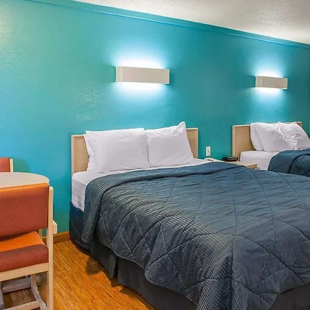 Econo Lodge Richmond-2