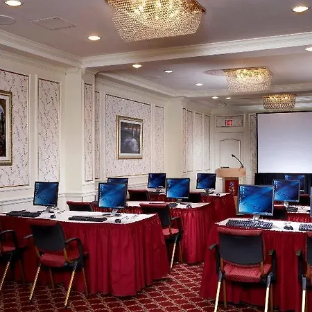 Four Points By Sheraton Toronto Lakeshore-3