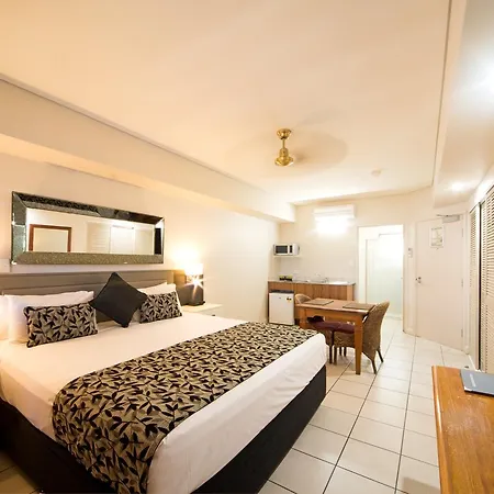 Portside Whitsunday Luxury Holiday Apartments-2