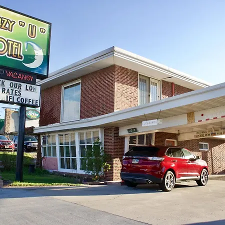 Lazy U Motel-2