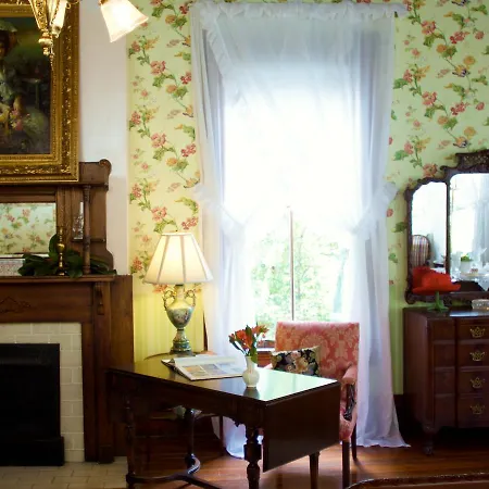 Rosemary Inn Bed & Breakfast-3