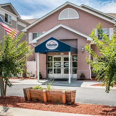 Suburban Extended Stay Hilton Head-3