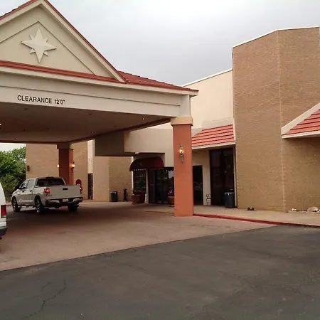 Wyndham Garden Amarillo-2
