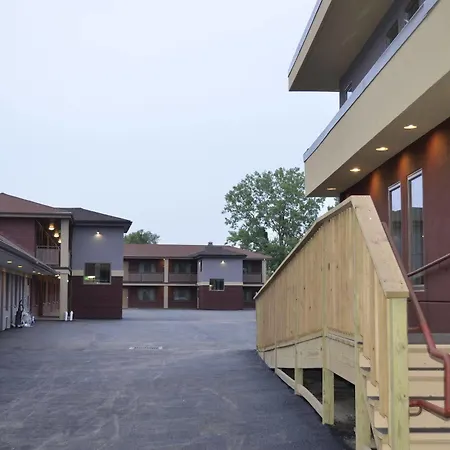Aarya Hotel By Niagara Fashion Outlets-3