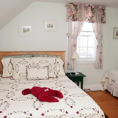 Candlebay Inn-3