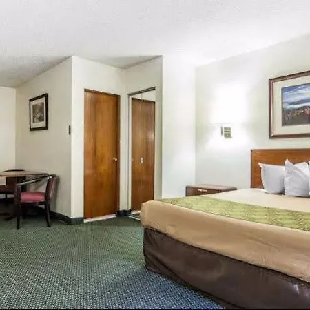 Belle Aire Motel - Downtown Convention Center - Gatlinburg-2