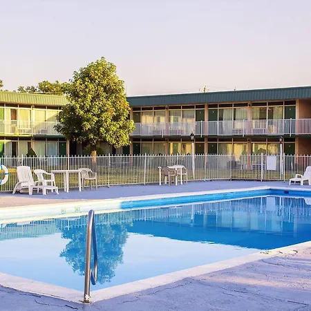 Budget Host Inn-3